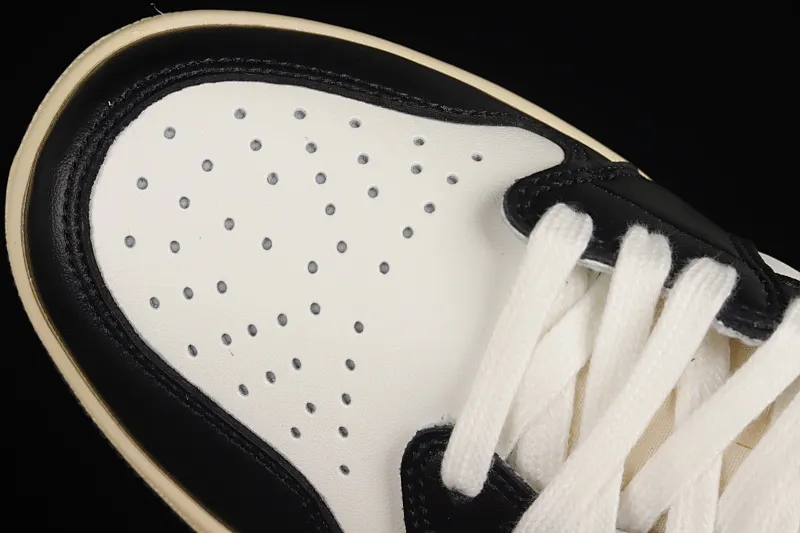 All categories Air Jordan Jordan series basketball shoes Air Jordan 1 Low Travis Scott x Air Jordan 1 Low "Dark Mocha" AJ1 Joe 1 Little Mocha CQ4277-105